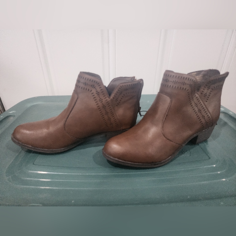 Me Too Brown Ankle Booties